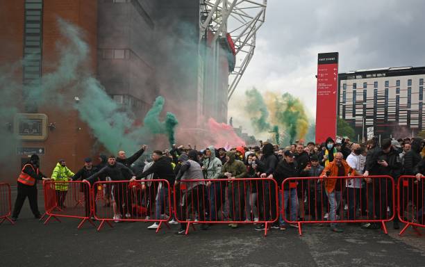 手同场竞技 手同场竞技